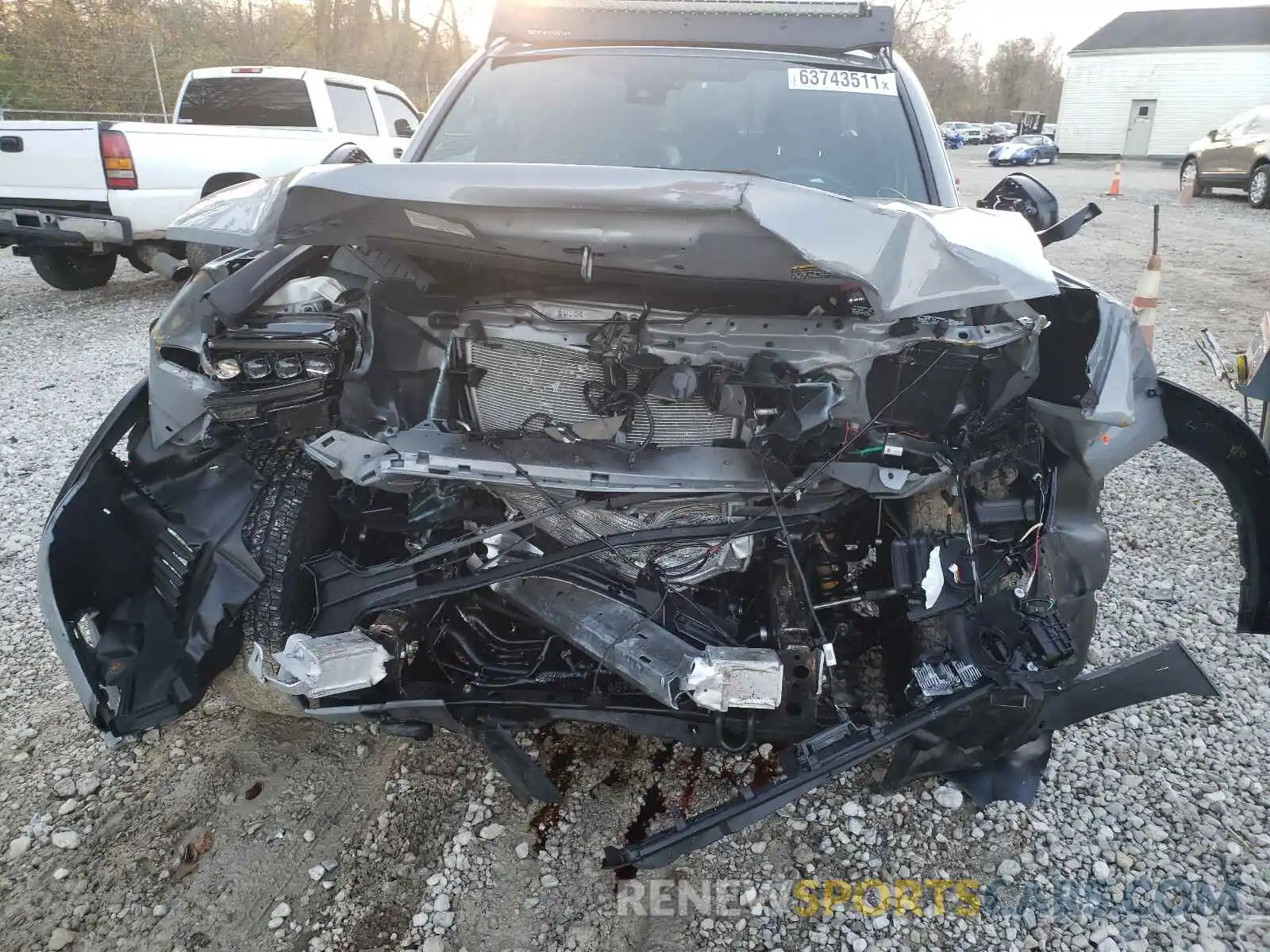 9 Photograph of a damaged car 3TMCZ5AN7LM347918 TOYOTA TACOMA 2020