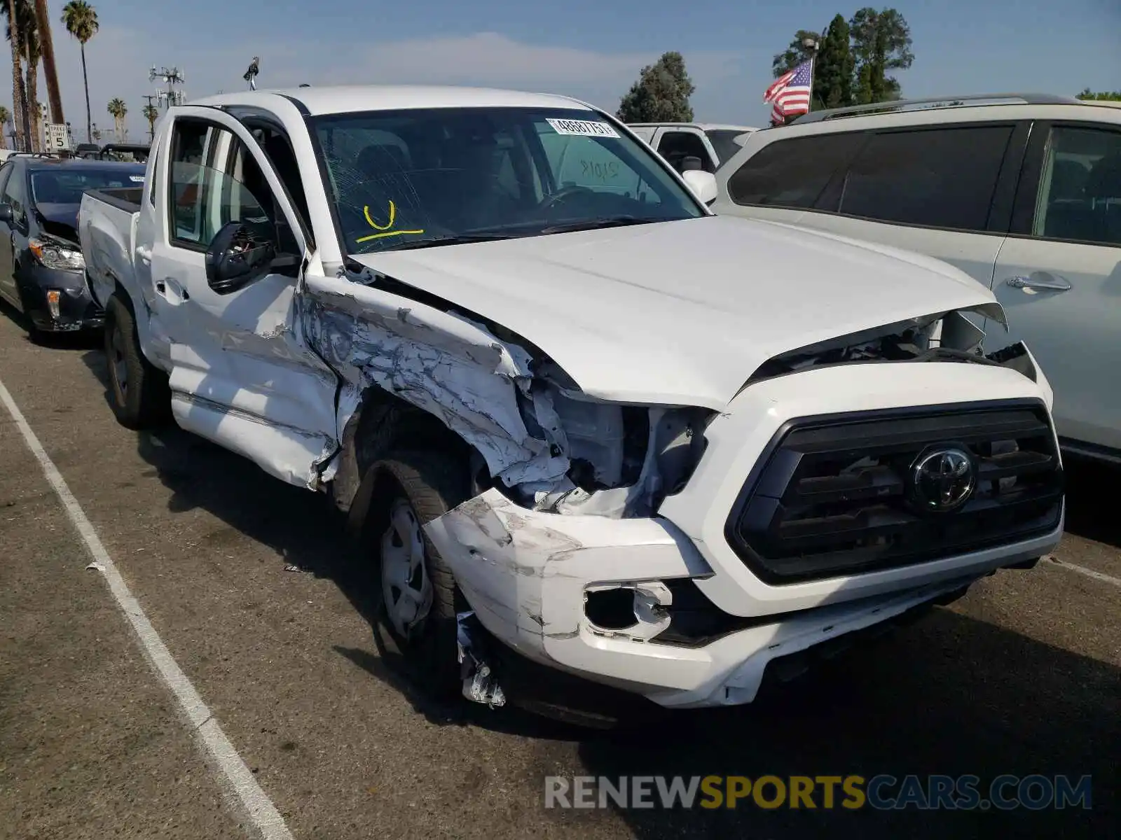 1 Photograph of a damaged car 3TMCZ5AN7LM349832 TOYOTA TACOMA 2020