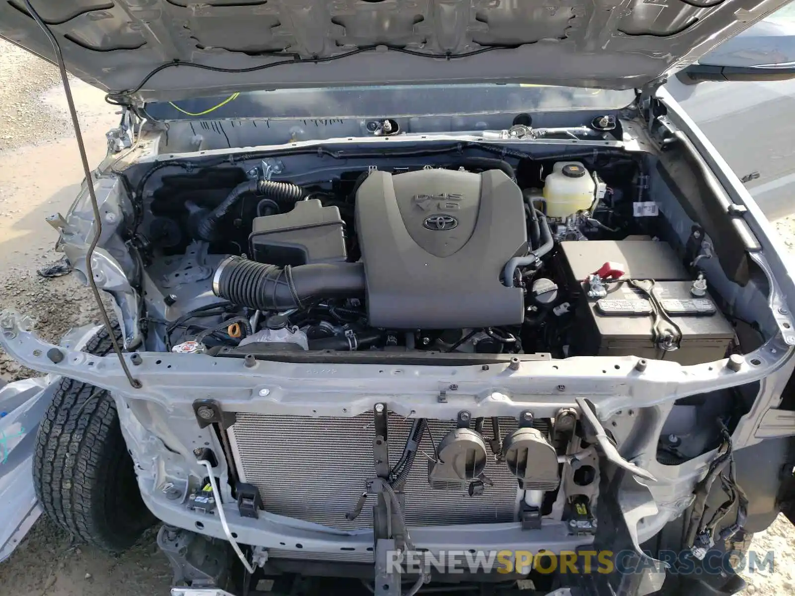 7 Photograph of a damaged car 3TMCZ5AN7LM353377 TOYOTA TACOMA 2020