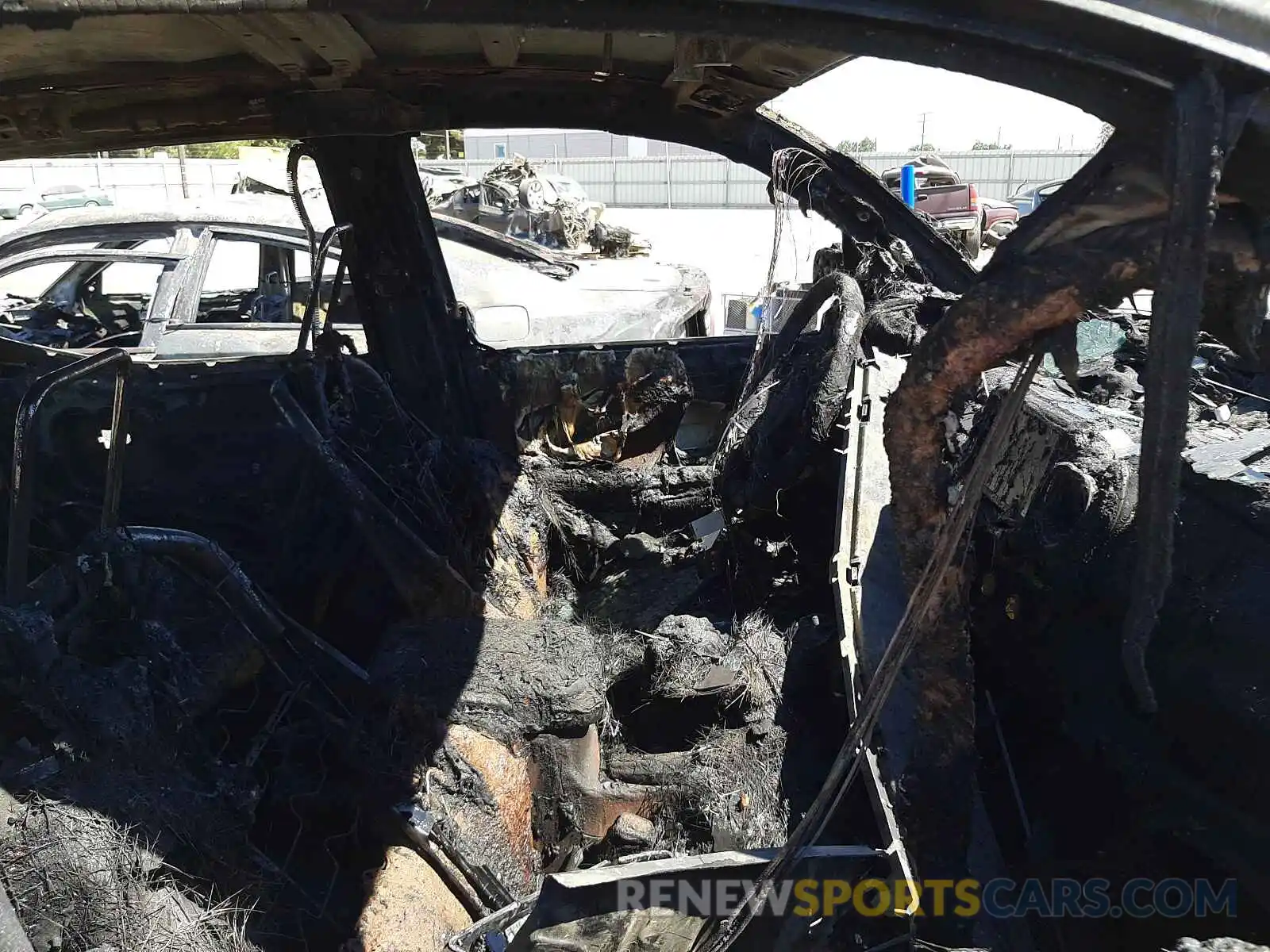 5 Photograph of a damaged car 3TMCZ5AN7LM355579 TOYOTA TACOMA 2020