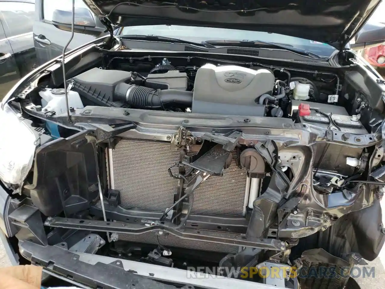 7 Photograph of a damaged car 3TMCZ5AN7LM357669 TOYOTA TACOMA 2020