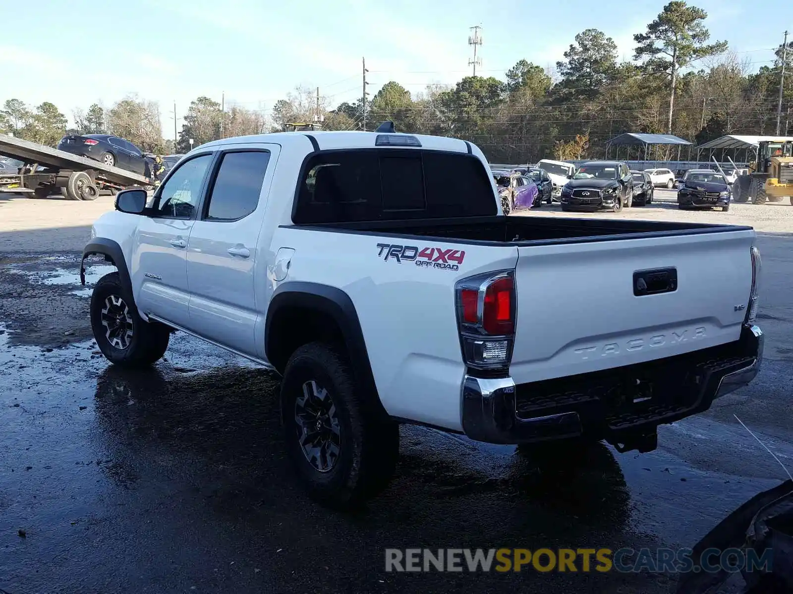 3 Photograph of a damaged car 3TMCZ5AN7LM360684 TOYOTA TACOMA 2020