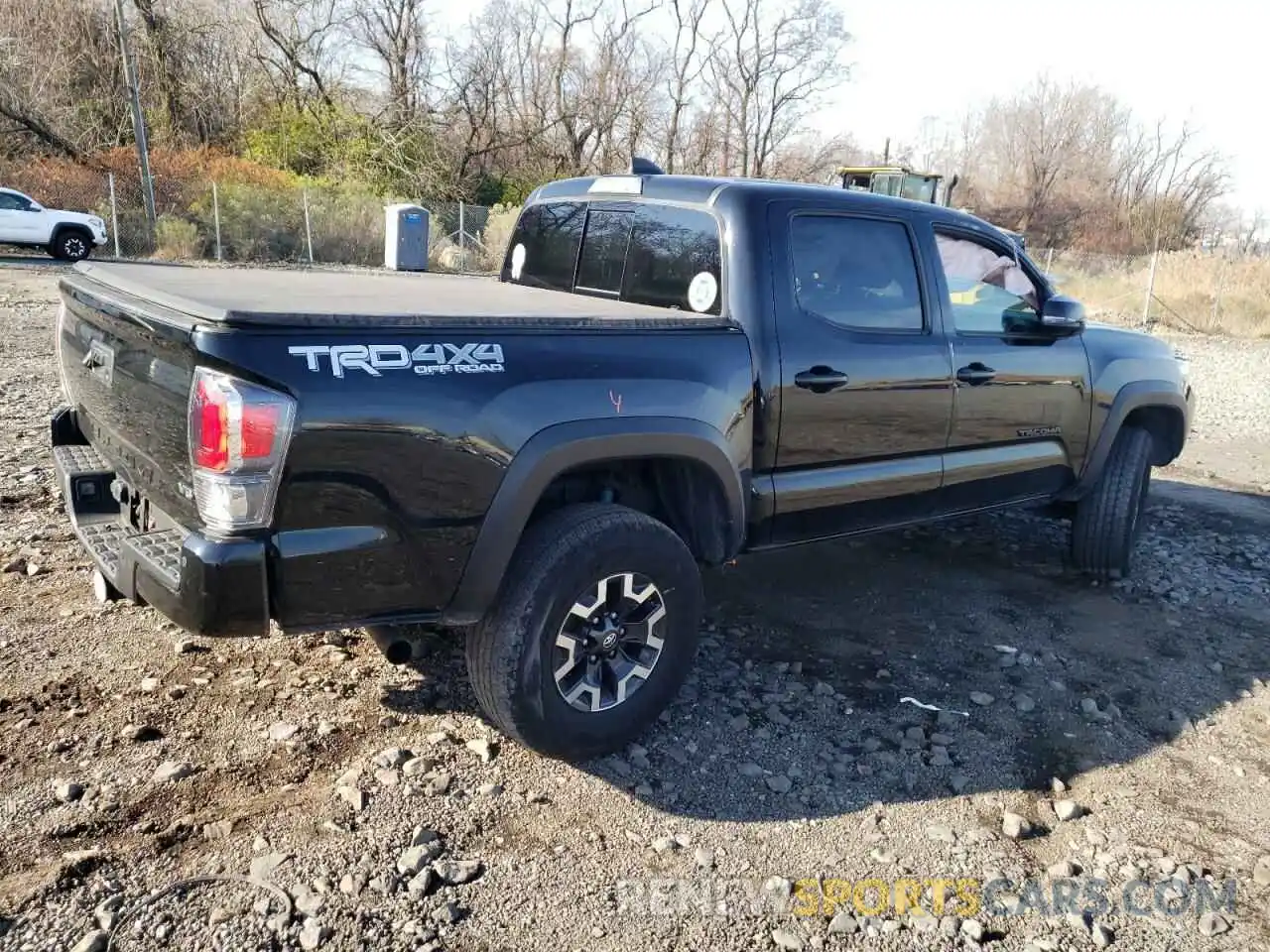 3 Photograph of a damaged car 3TMCZ5AN7LM360796 TOYOTA TACOMA 2020