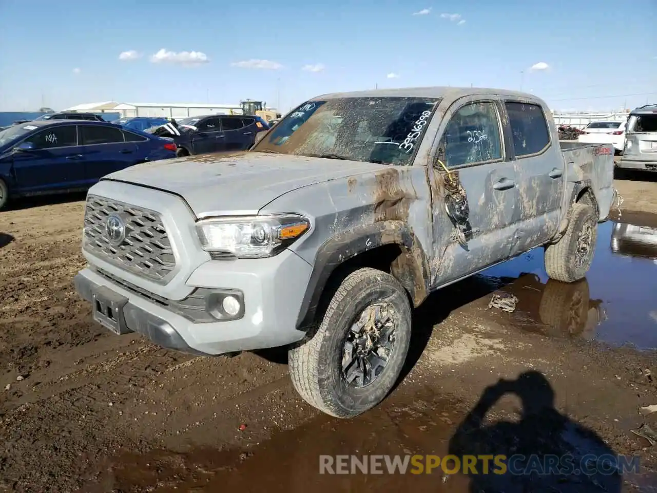 2 Photograph of a damaged car 3TMCZ5AN7LM363696 TOYOTA TACOMA 2020