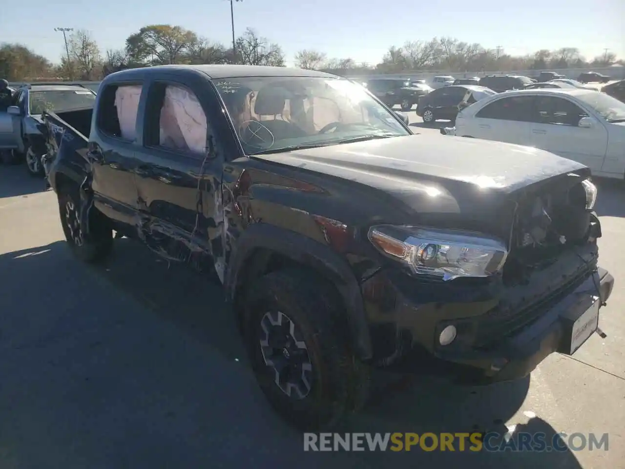 1 Photograph of a damaged car 3TMCZ5AN8LM288250 TOYOTA TACOMA 2020