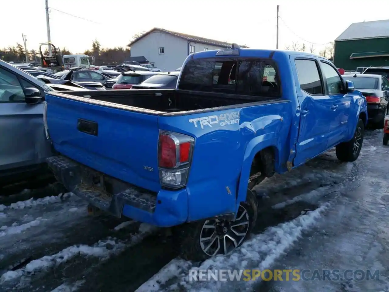 4 Photograph of a damaged car 3TMCZ5AN8LM289222 TOYOTA TACOMA 2020