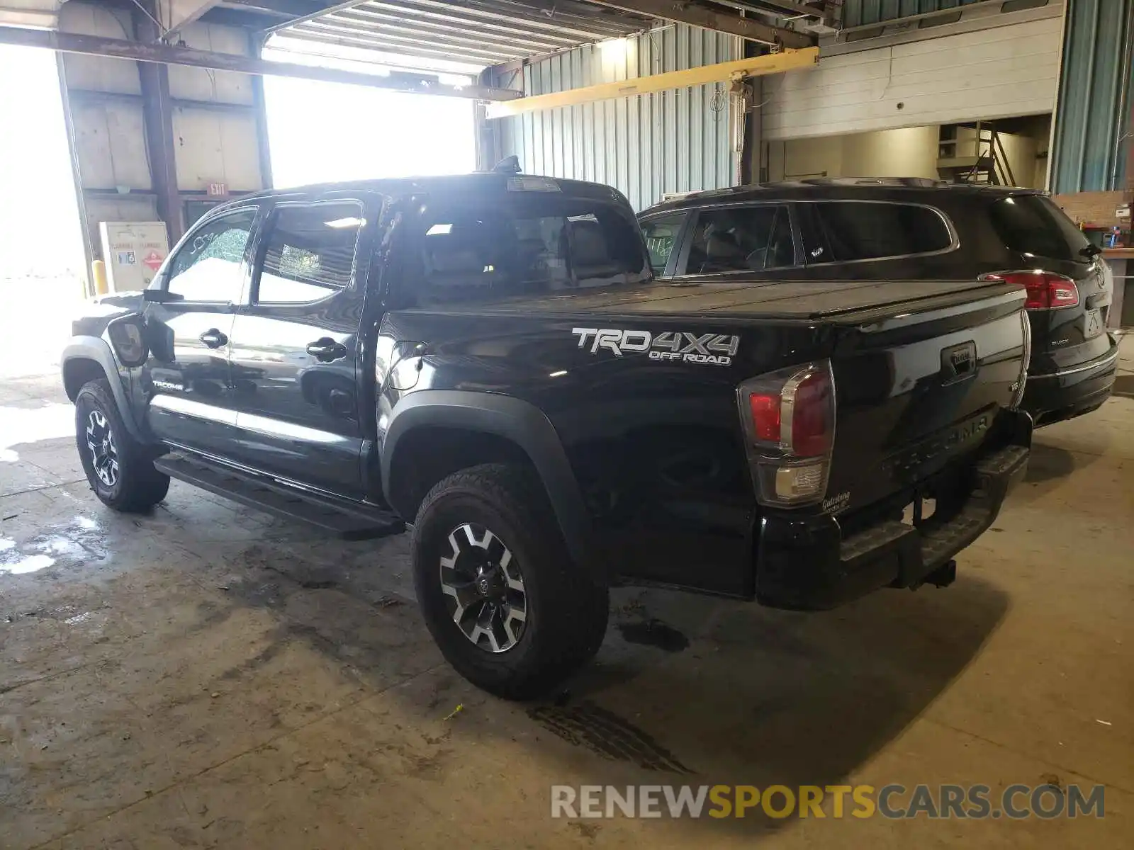 3 Photograph of a damaged car 3TMCZ5AN8LM290158 TOYOTA TACOMA 2020