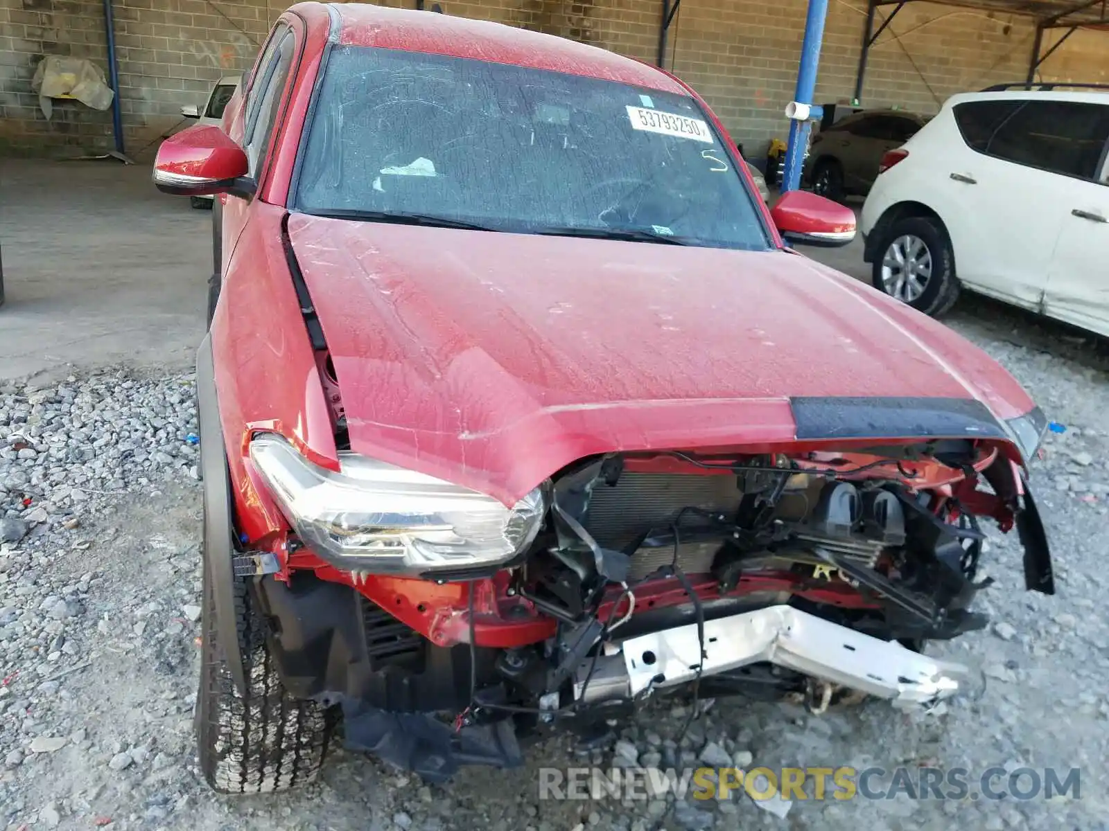 9 Photograph of a damaged car 3TMCZ5AN8LM300249 TOYOTA TACOMA 2020