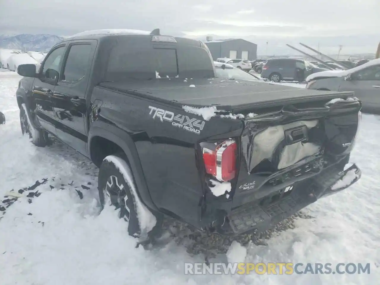 3 Photograph of a damaged car 3TMCZ5AN8LM300476 TOYOTA TACOMA 2020