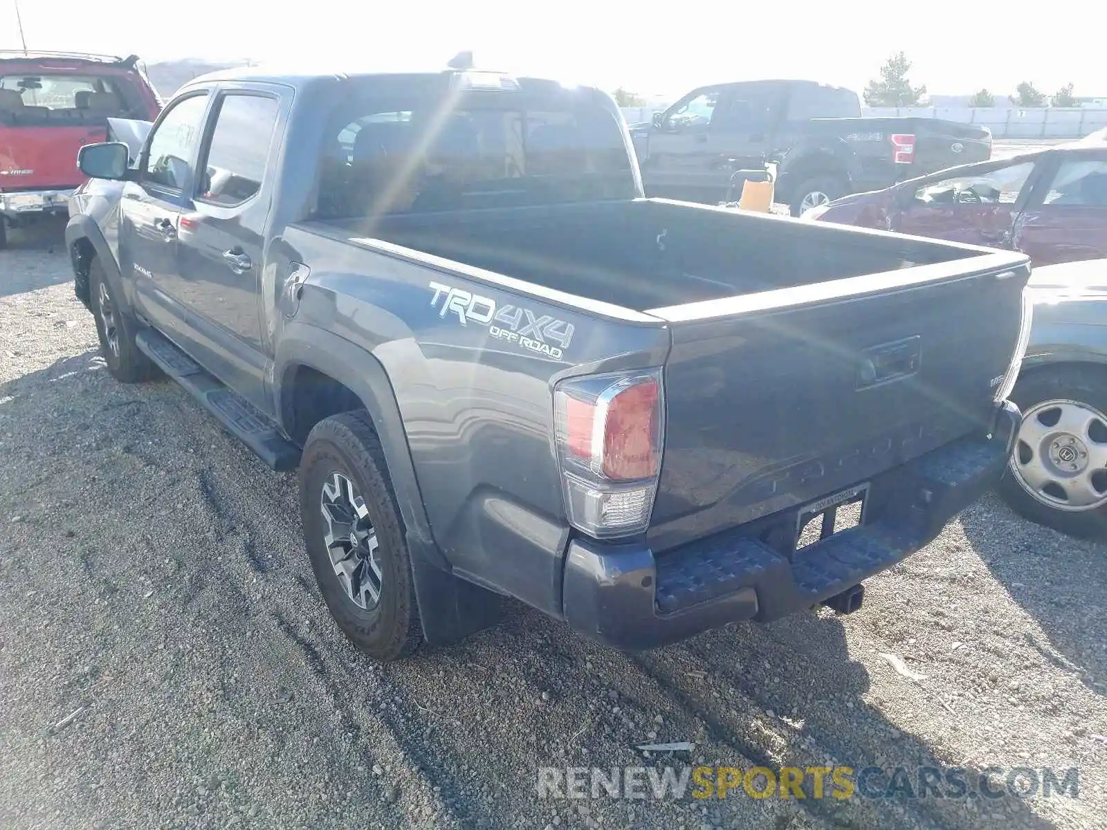 3 Photograph of a damaged car 3TMCZ5AN8LM308271 TOYOTA TACOMA 2020