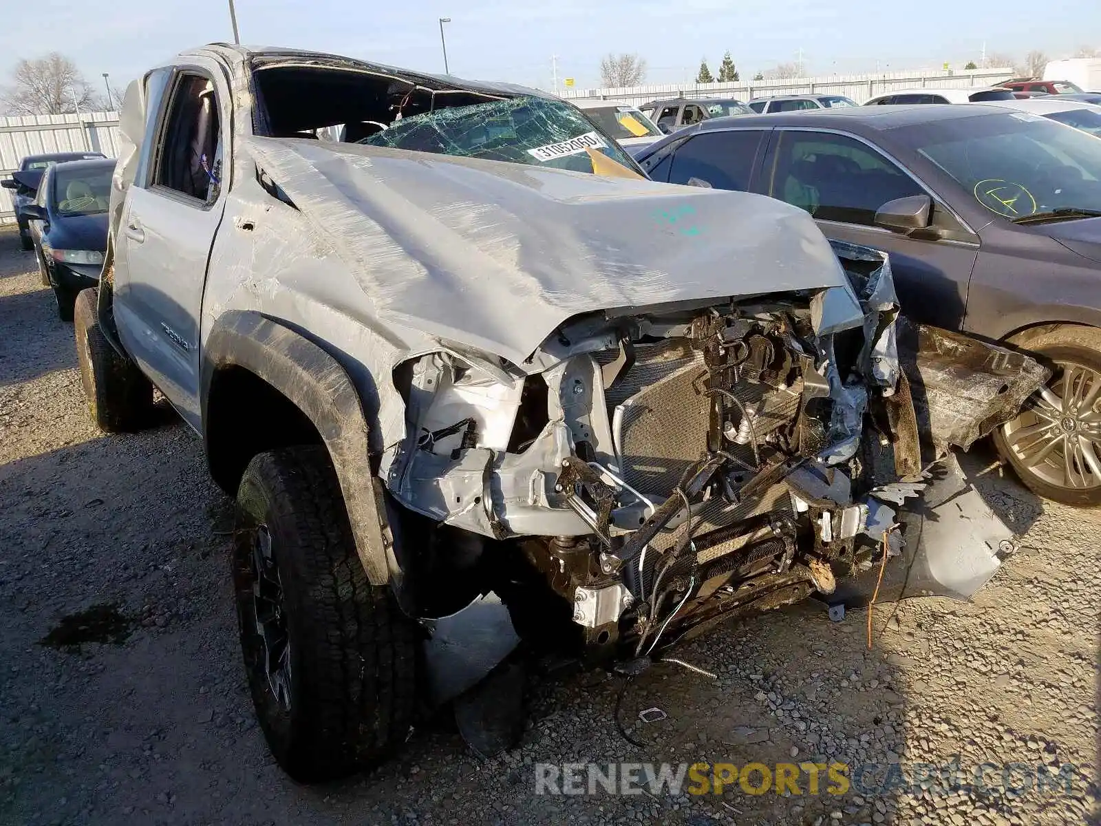 1 Photograph of a damaged car 3TMCZ5AN8LM309386 TOYOTA TACOMA 2020