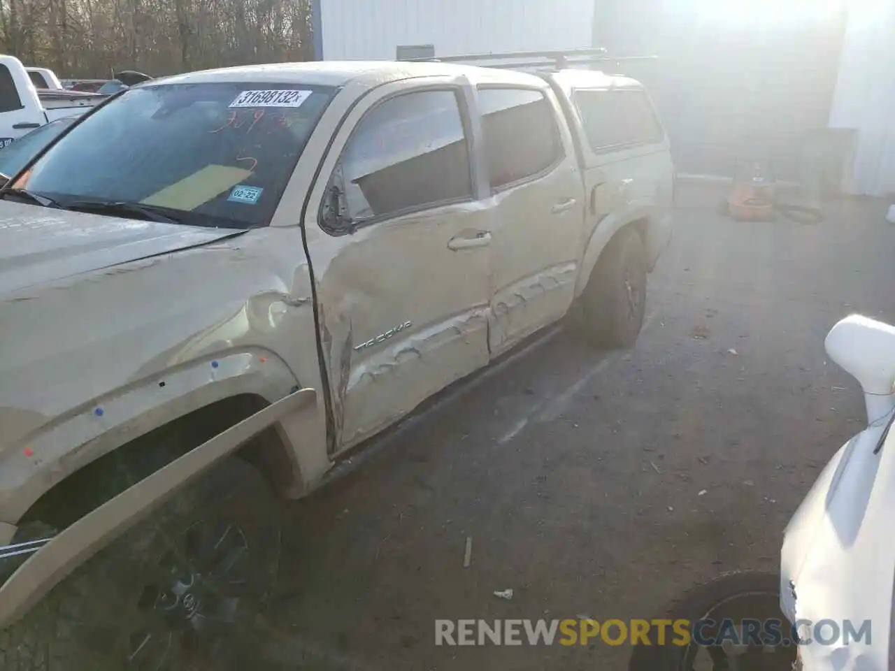 9 Photograph of a damaged car 3TMCZ5AN8LM309730 TOYOTA TACOMA 2020