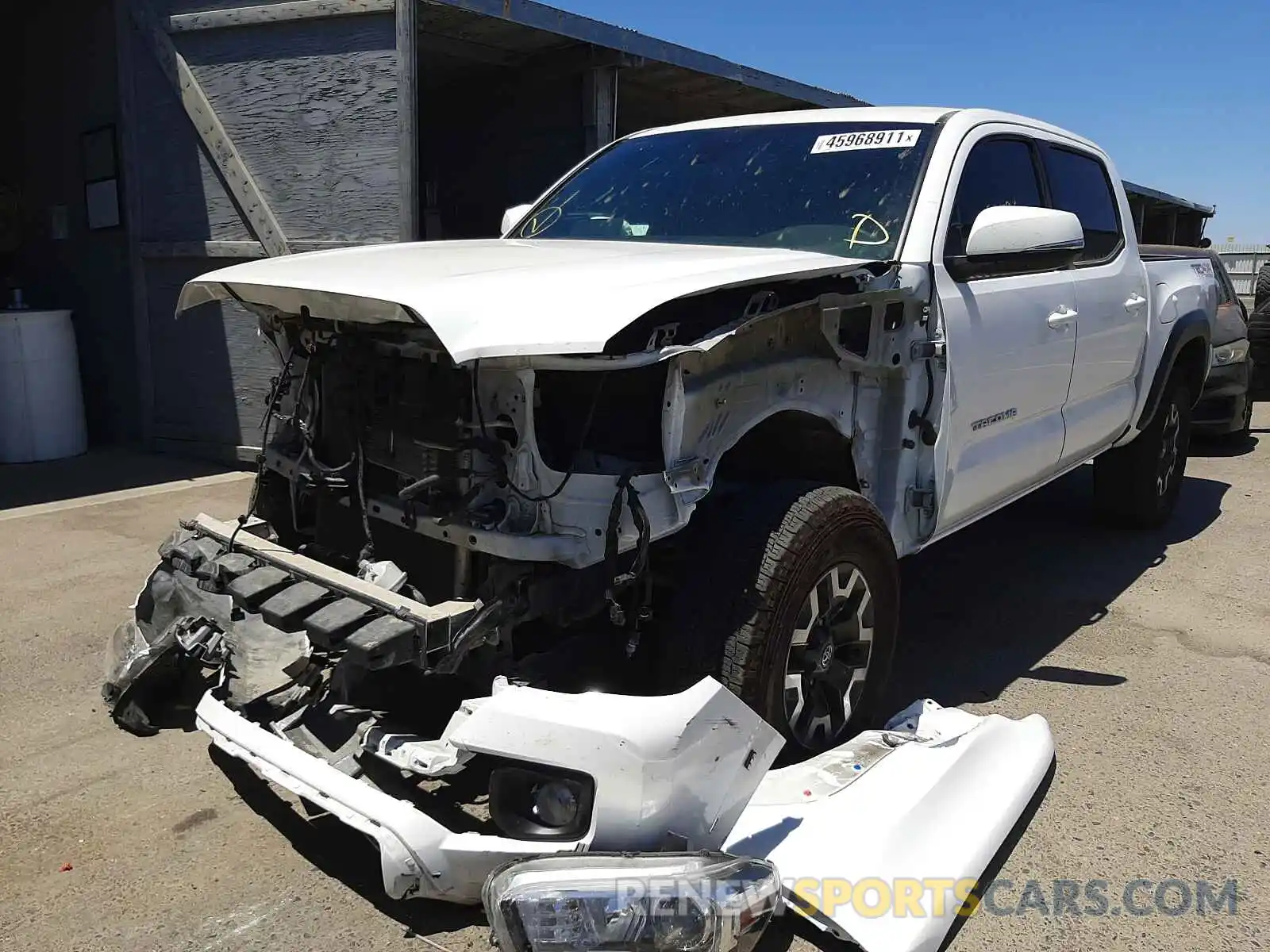 2 Photograph of a damaged car 3TMCZ5AN8LM315575 TOYOTA TACOMA 2020