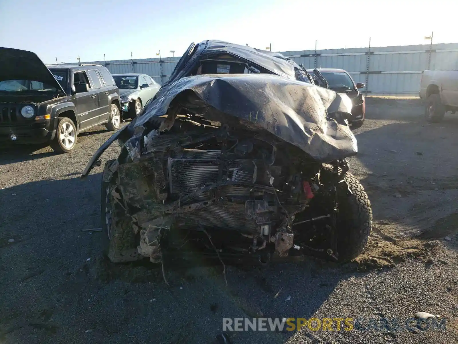 7 Photograph of a damaged car 3TMCZ5AN8LM317567 TOYOTA TACOMA 2020