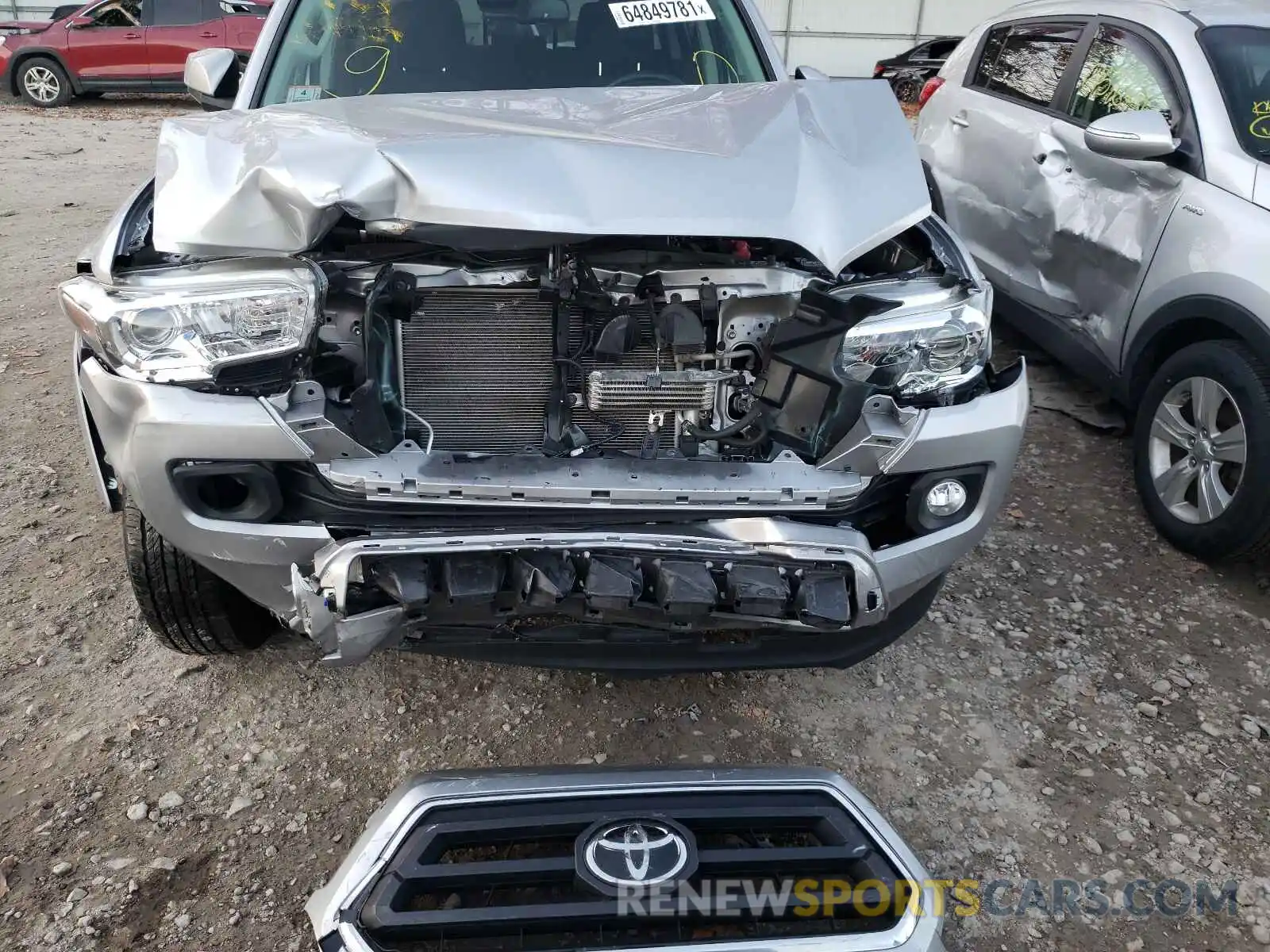 9 Photograph of a damaged car 3TMCZ5AN8LM321022 TOYOTA TACOMA 2020