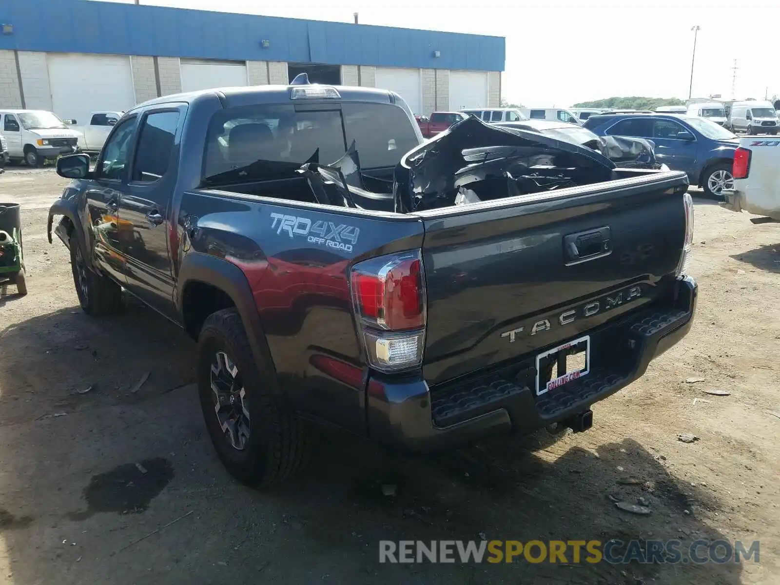 3 Photograph of a damaged car 3TMCZ5AN8LM321960 TOYOTA TACOMA 2020