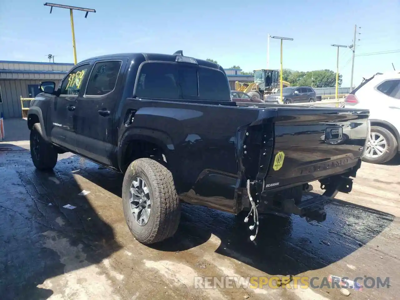 3 Photograph of a damaged car 3TMCZ5AN8LM322056 TOYOTA TACOMA 2020