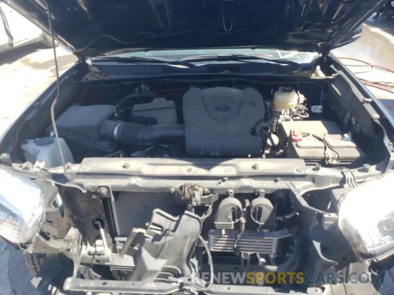 7 Photograph of a damaged car 3TMCZ5AN8LM322056 TOYOTA TACOMA 2020