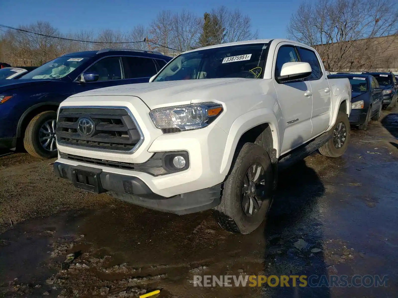 2 Photograph of a damaged car 3TMCZ5AN8LM323482 TOYOTA TACOMA 2020