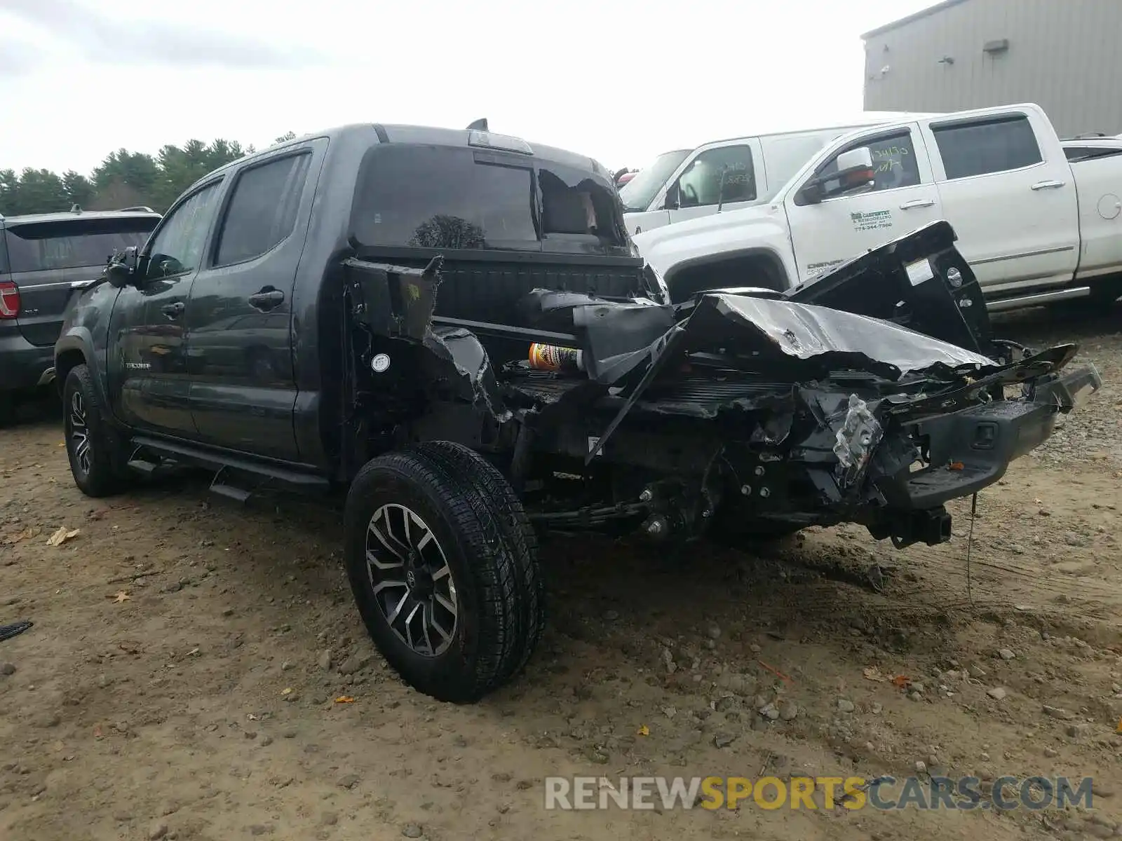 3 Photograph of a damaged car 3TMCZ5AN8LM324647 TOYOTA TACOMA 2020