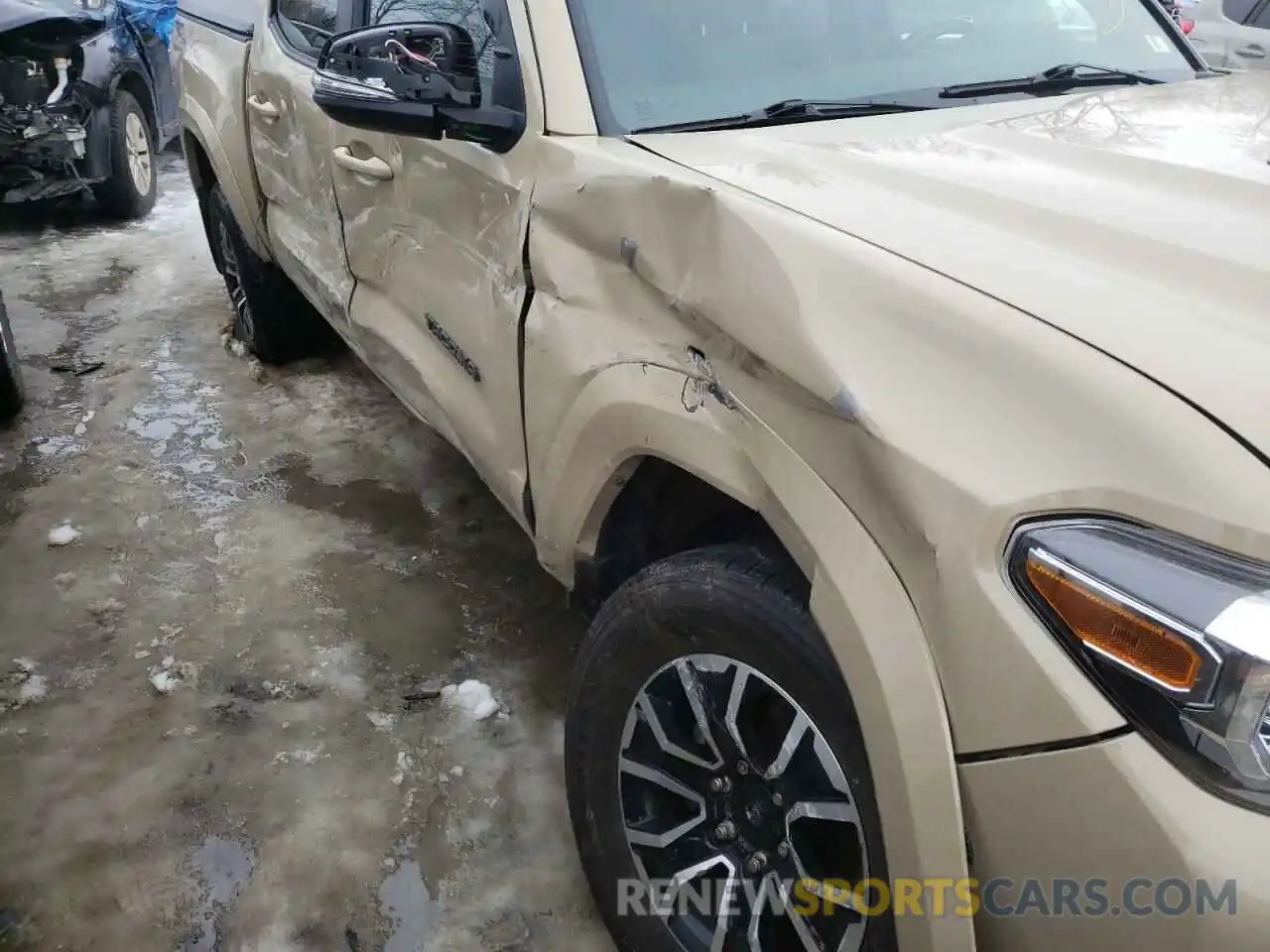 9 Photograph of a damaged car 3TMCZ5AN8LM328102 TOYOTA TACOMA 2020