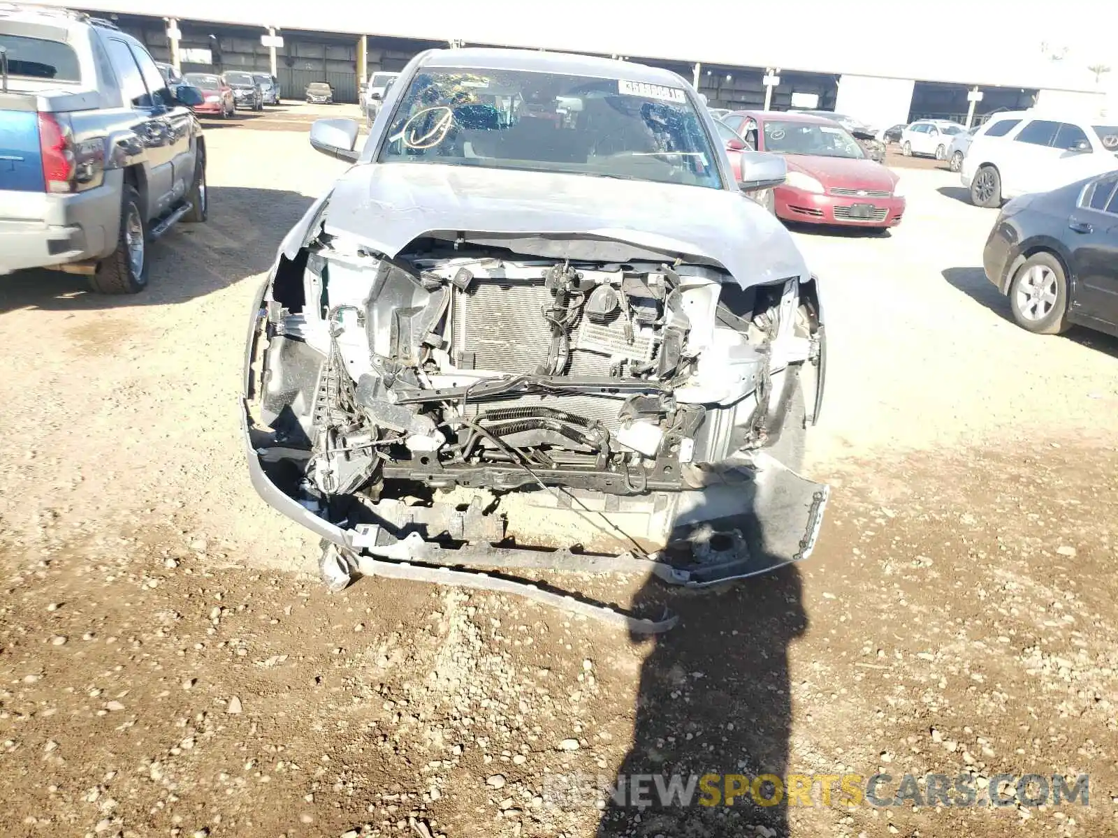 9 Photograph of a damaged car 3TMCZ5AN8LM329850 TOYOTA TACOMA 2020