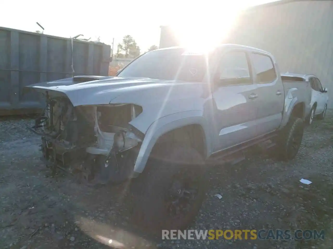 2 Photograph of a damaged car 3TMCZ5AN8LM331517 TOYOTA TACOMA 2020