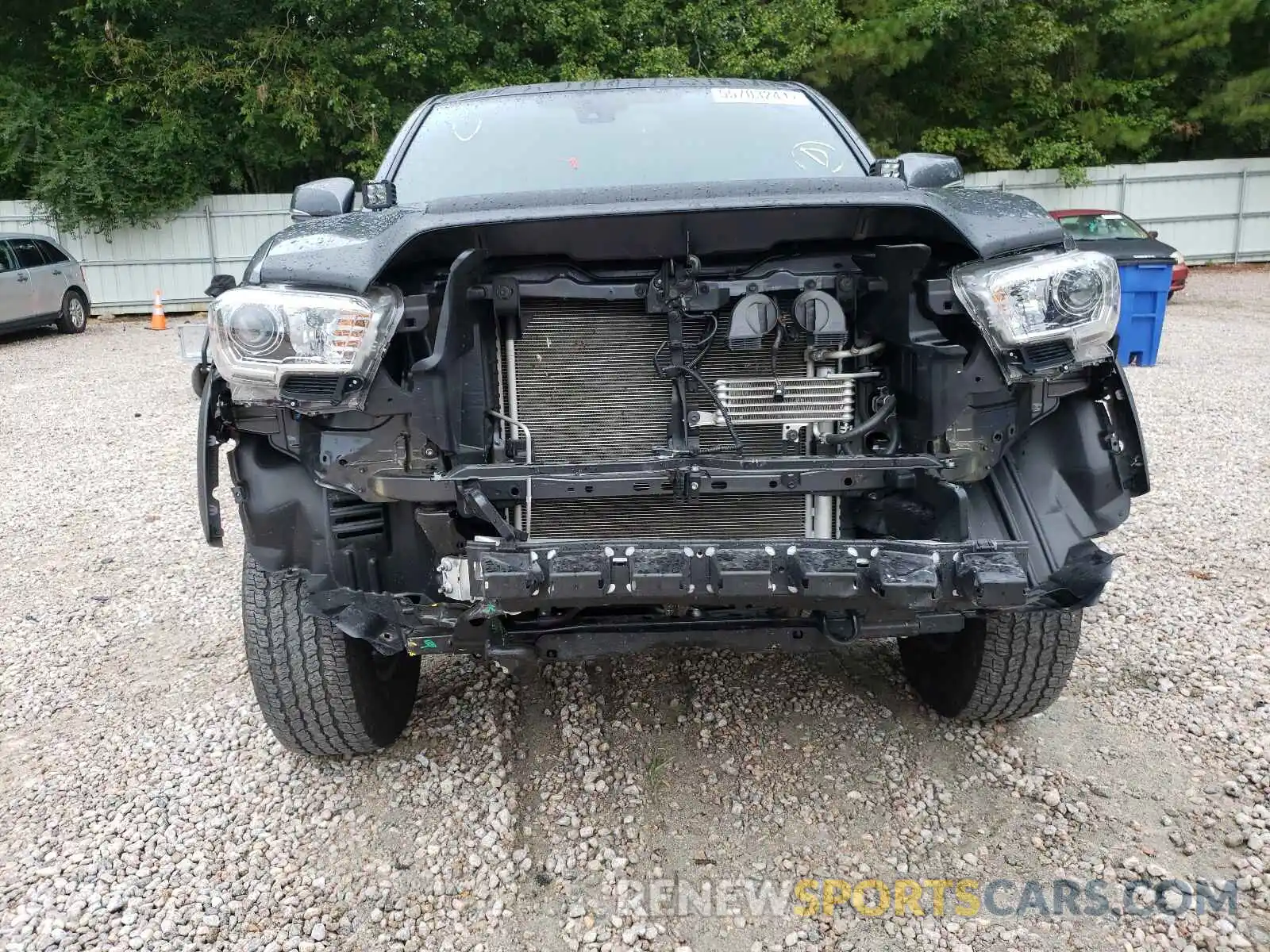 9 Photograph of a damaged car 3TMCZ5AN8LM332232 TOYOTA TACOMA 2020