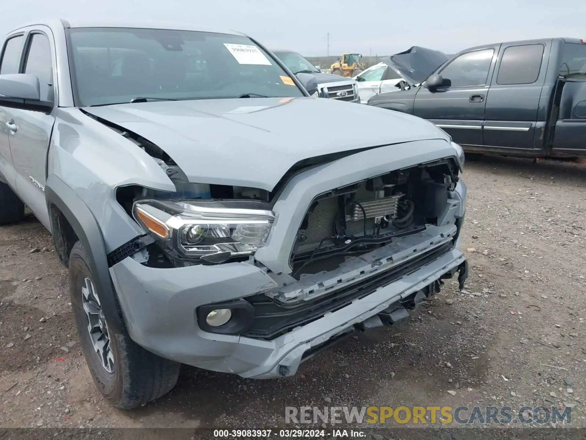 20 Photograph of a damaged car 3TMCZ5AN8LM333011 TOYOTA TACOMA 2020