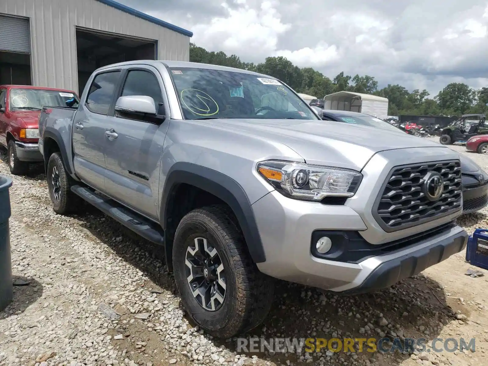 1 Photograph of a damaged car 3TMCZ5AN8LM337480 TOYOTA TACOMA 2020