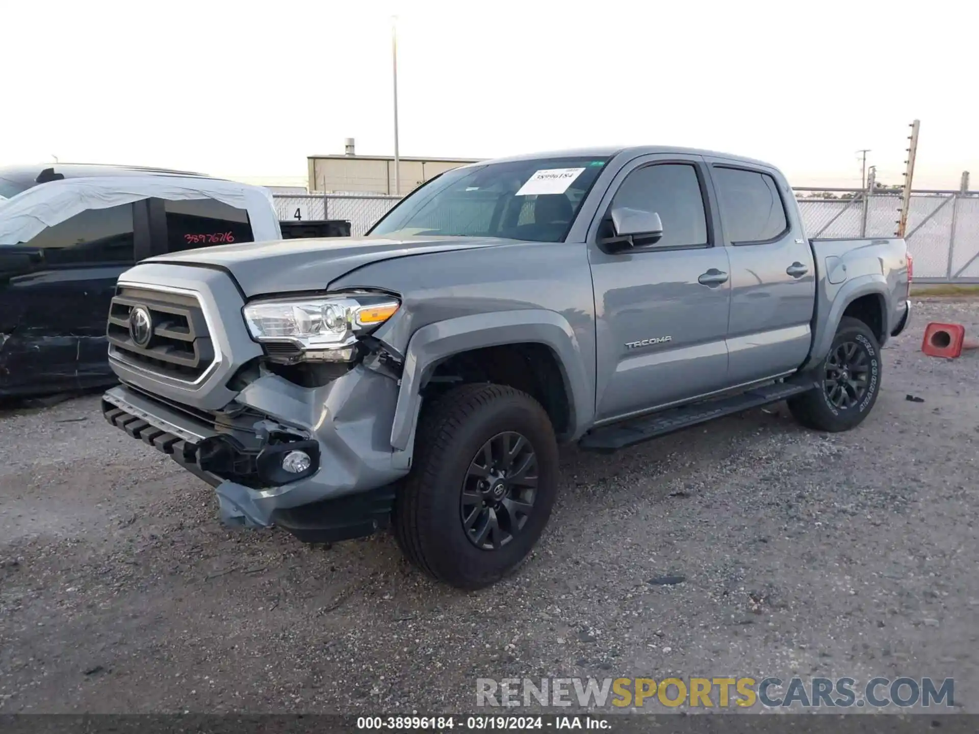 2 Photograph of a damaged car 3TMCZ5AN8LM338306 TOYOTA TACOMA 2020