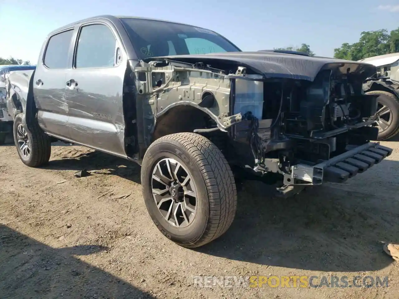 1 Photograph of a damaged car 3TMCZ5AN8LM339469 TOYOTA TACOMA 2020