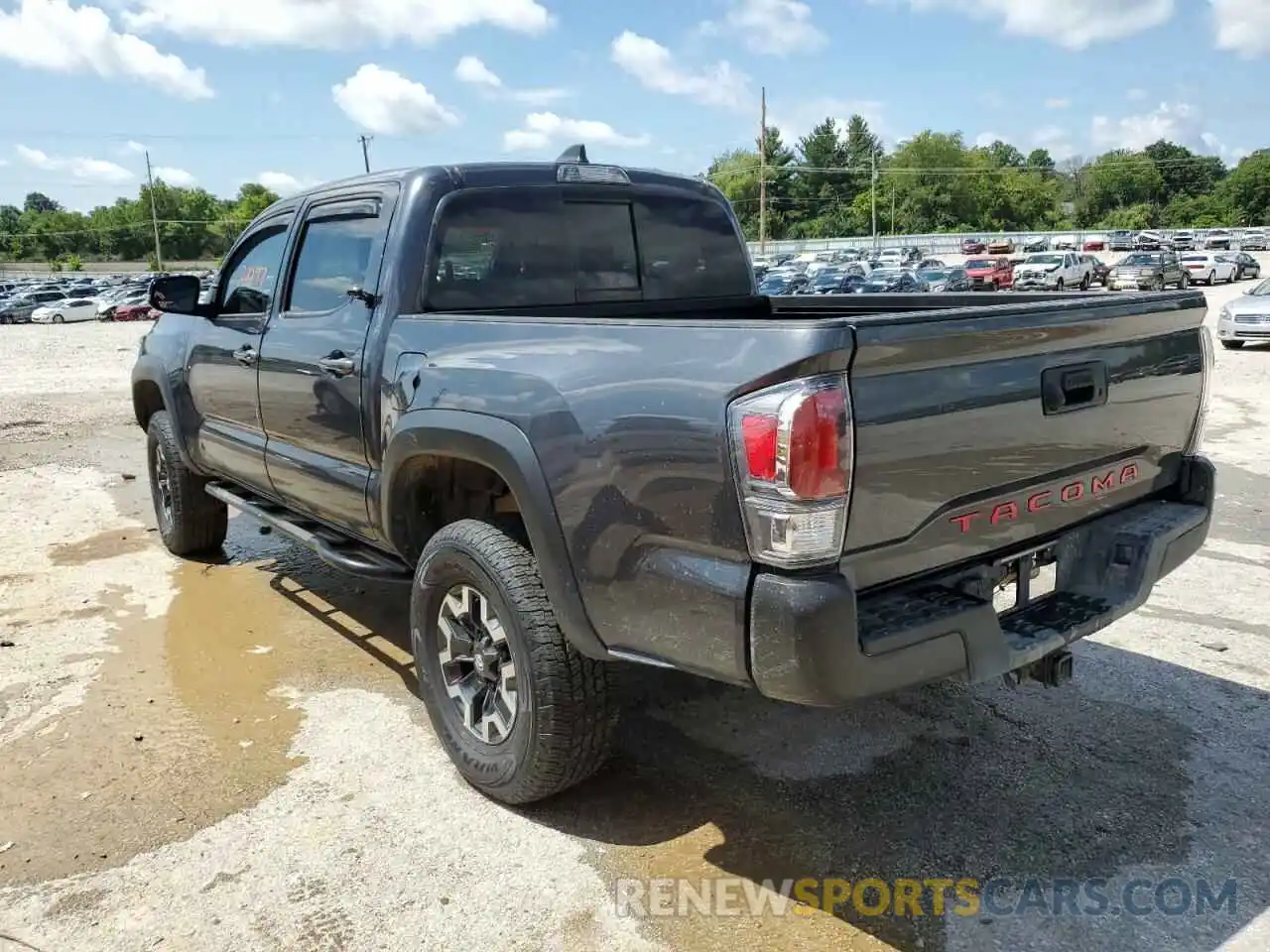 3 Photograph of a damaged car 3TMCZ5AN8LM345840 TOYOTA TACOMA 2020