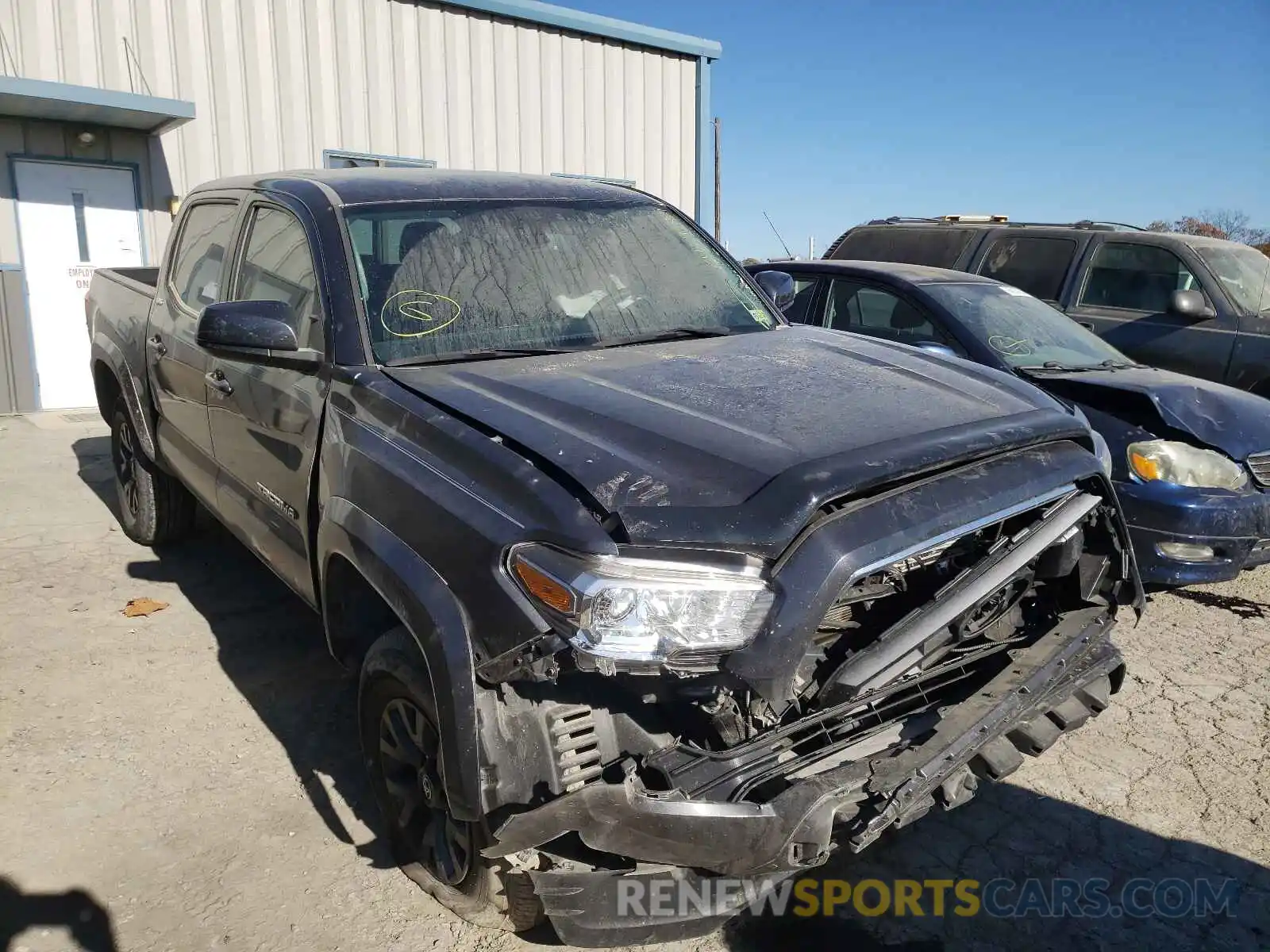 1 Photograph of a damaged car 3TMCZ5AN9LM289293 TOYOTA TACOMA 2020