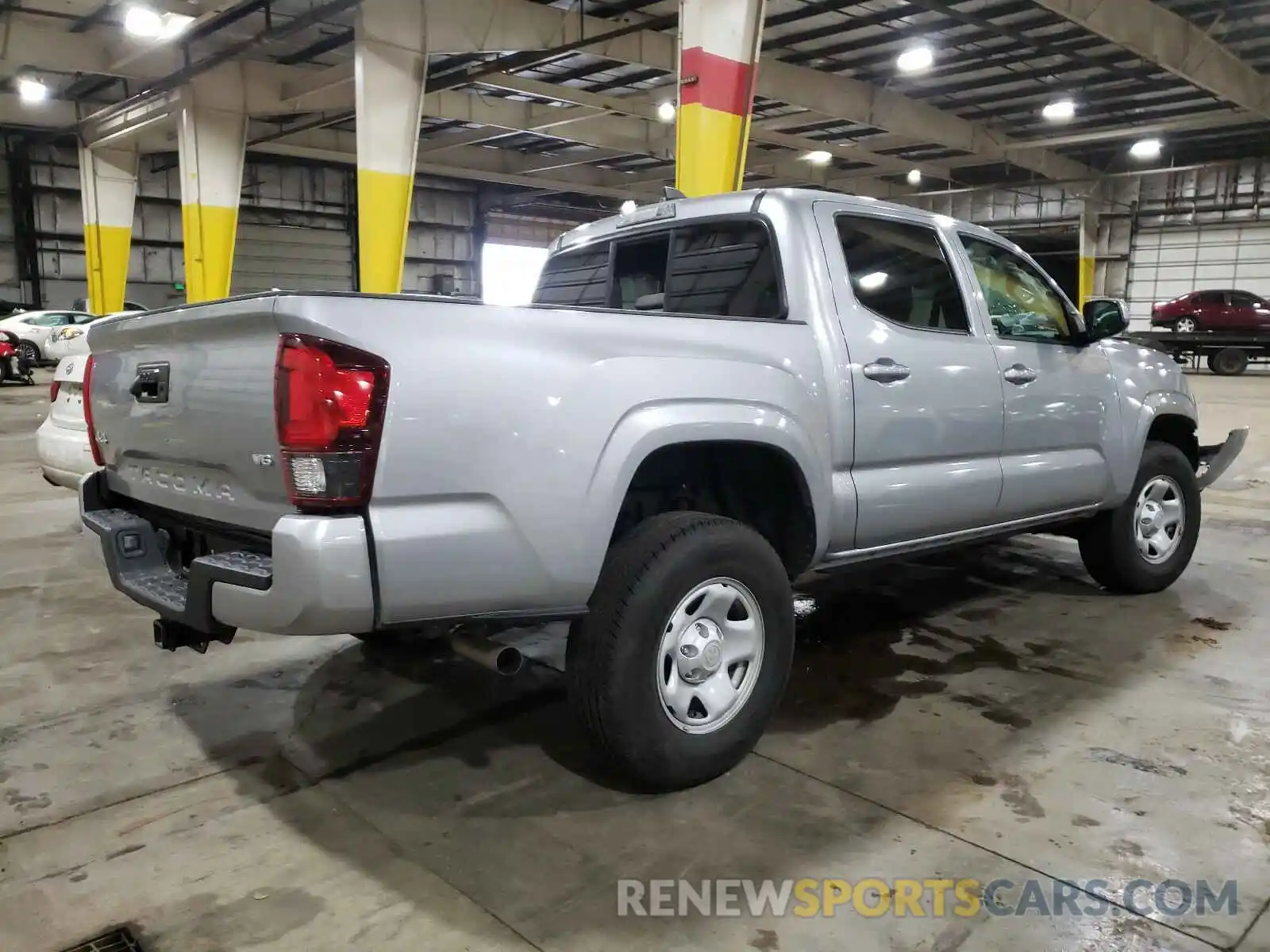 4 Photograph of a damaged car 3TMCZ5AN9LM290914 TOYOTA TACOMA 2020