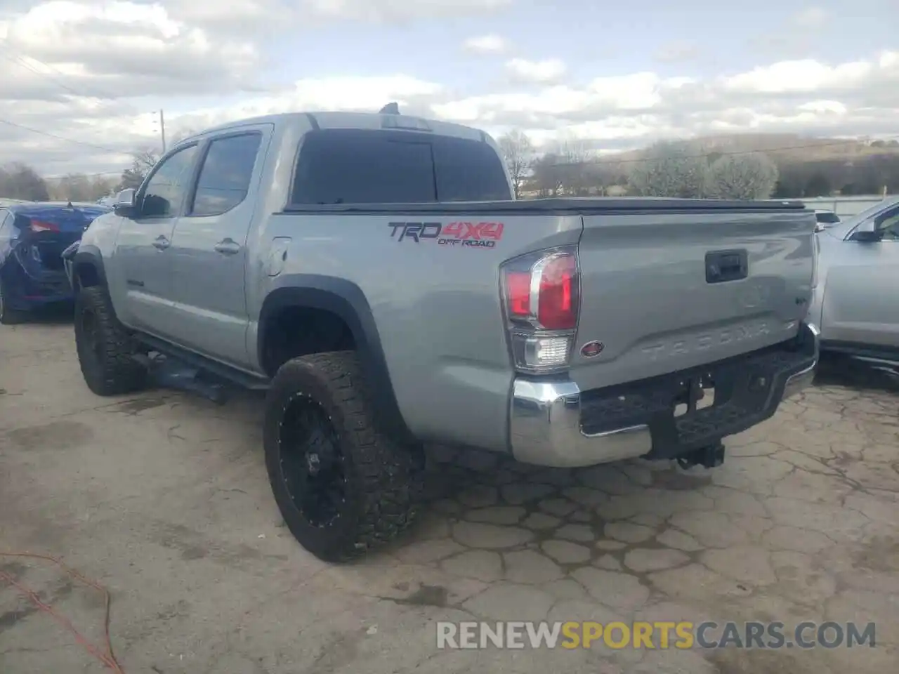 3 Photograph of a damaged car 3TMCZ5AN9LM291674 TOYOTA TACOMA 2020