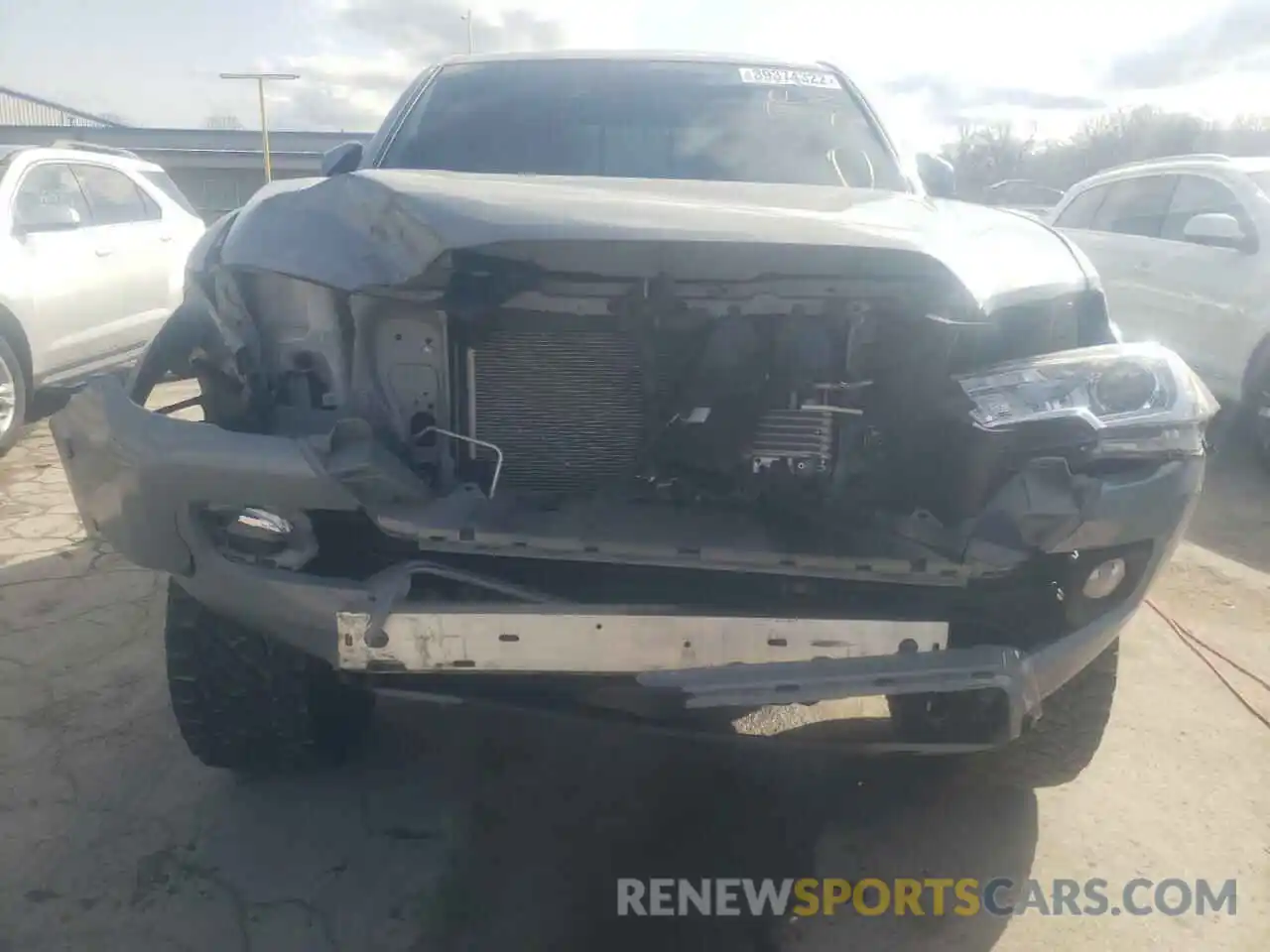 9 Photograph of a damaged car 3TMCZ5AN9LM291674 TOYOTA TACOMA 2020