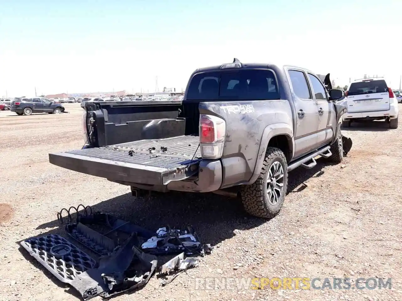 4 Photograph of a damaged car 3TMCZ5AN9LM301071 TOYOTA TACOMA 2020