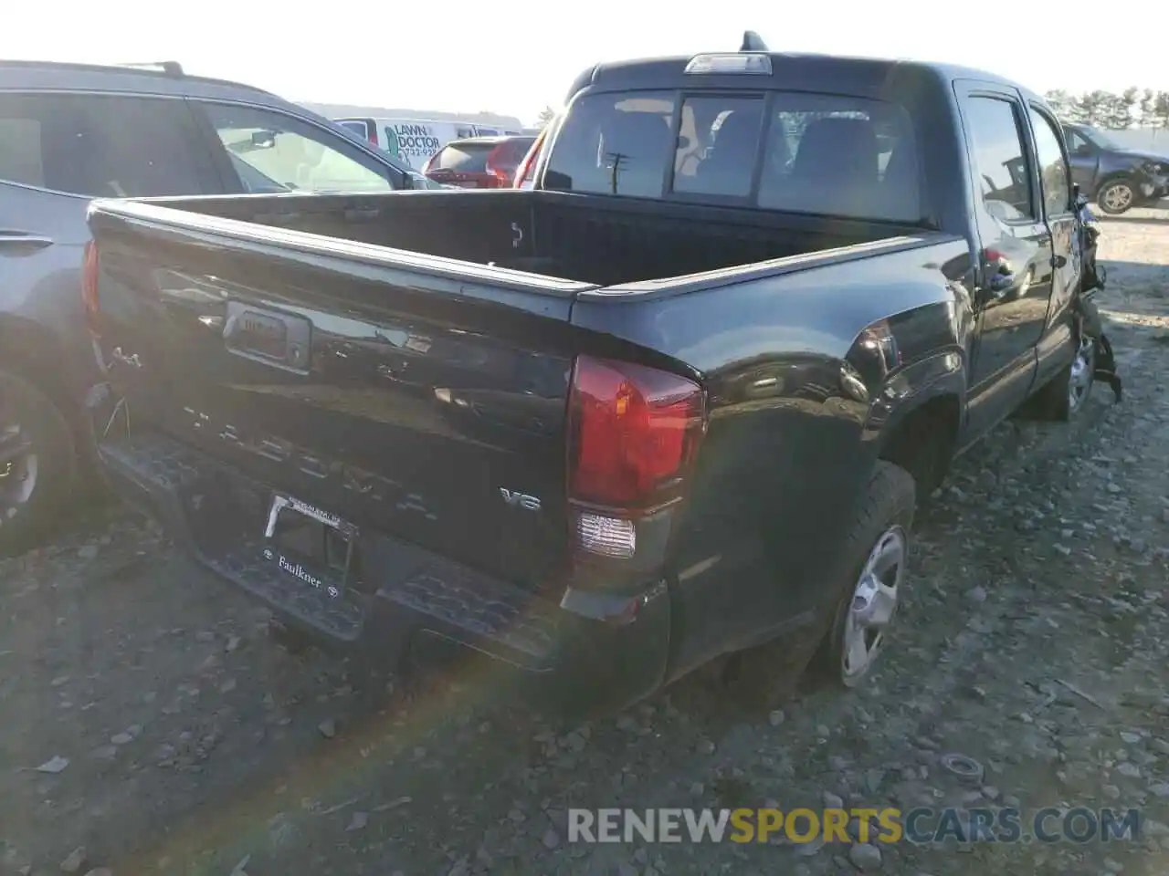 4 Photograph of a damaged car 3TMCZ5AN9LM306027 TOYOTA TACOMA 2020