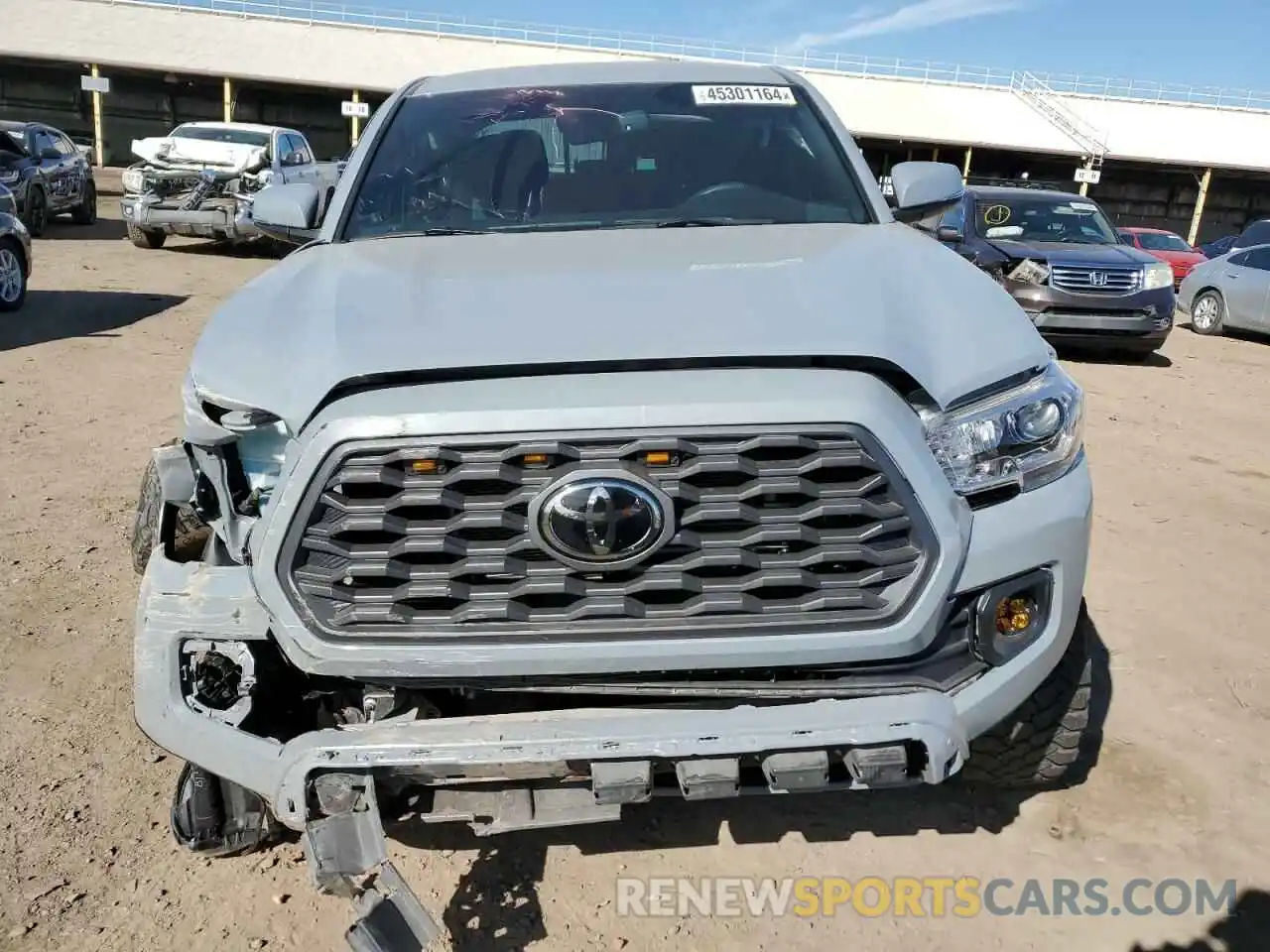 5 Photograph of a damaged car 3TMCZ5AN9LM306531 TOYOTA TACOMA 2020