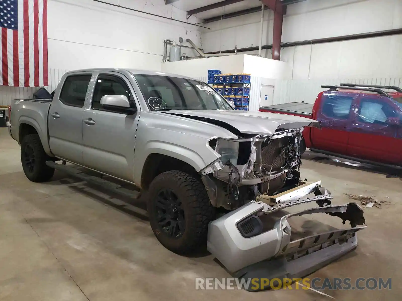 1 Photograph of a damaged car 3TMCZ5AN9LM309333 TOYOTA TACOMA 2020