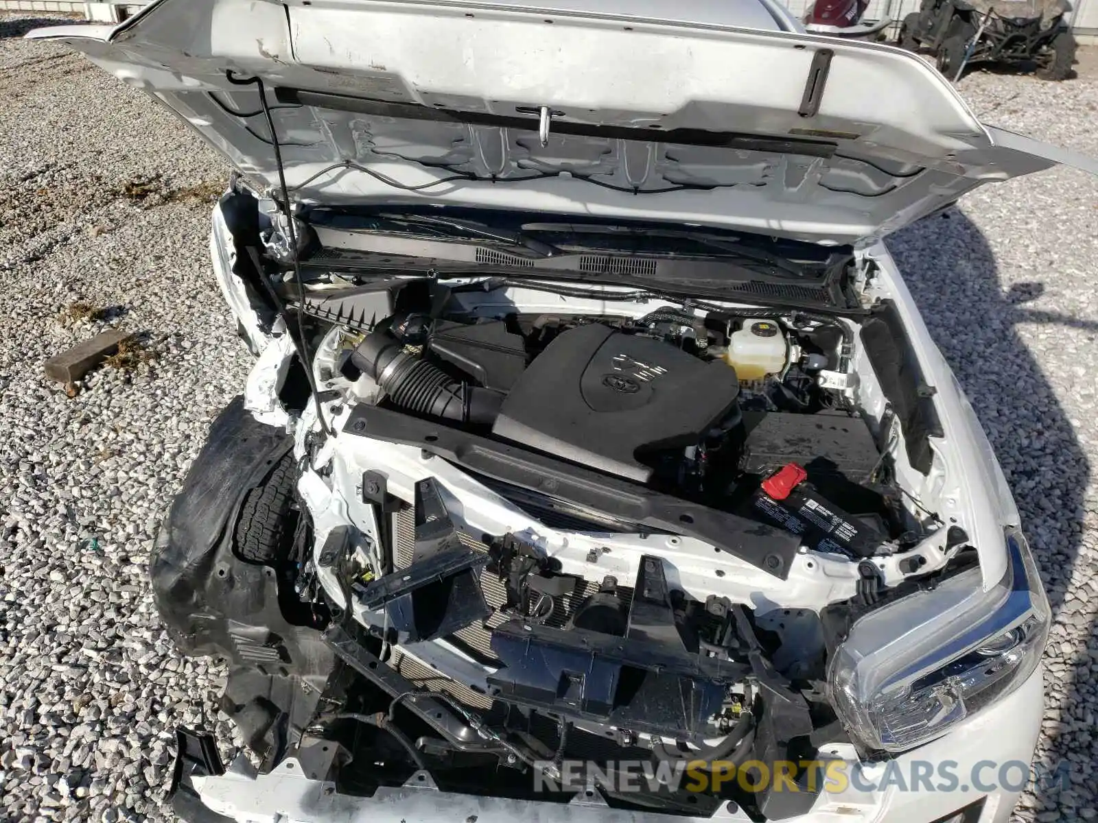 7 Photograph of a damaged car 3TMCZ5AN9LM318159 TOYOTA TACOMA 2020