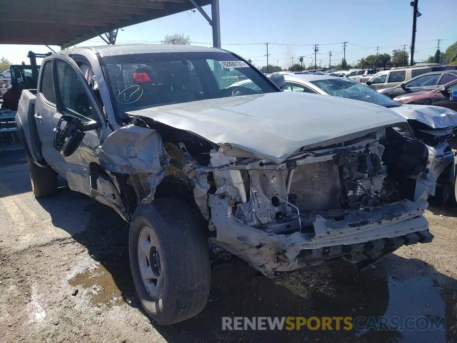 1 Photograph of a damaged car 3TMCZ5AN9LM318890 TOYOTA TACOMA 2020