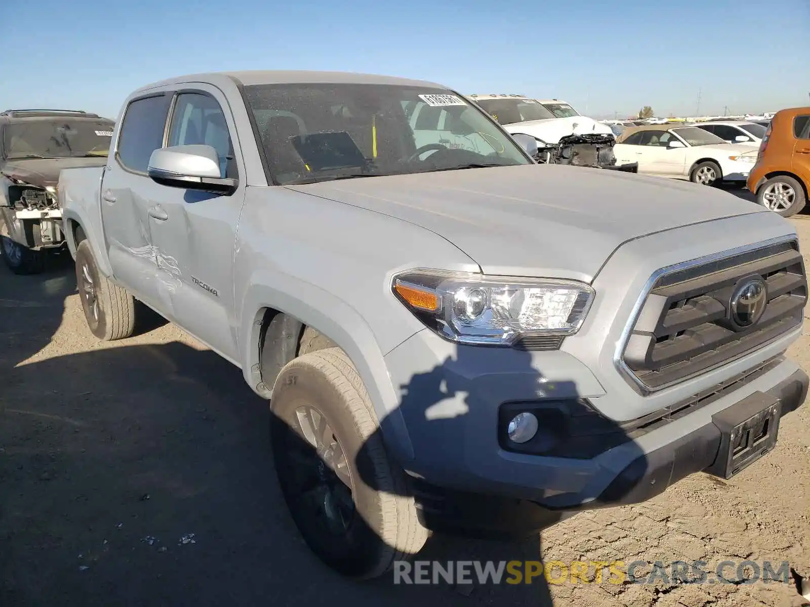 1 Photograph of a damaged car 3TMCZ5AN9LM322244 TOYOTA TACOMA 2020