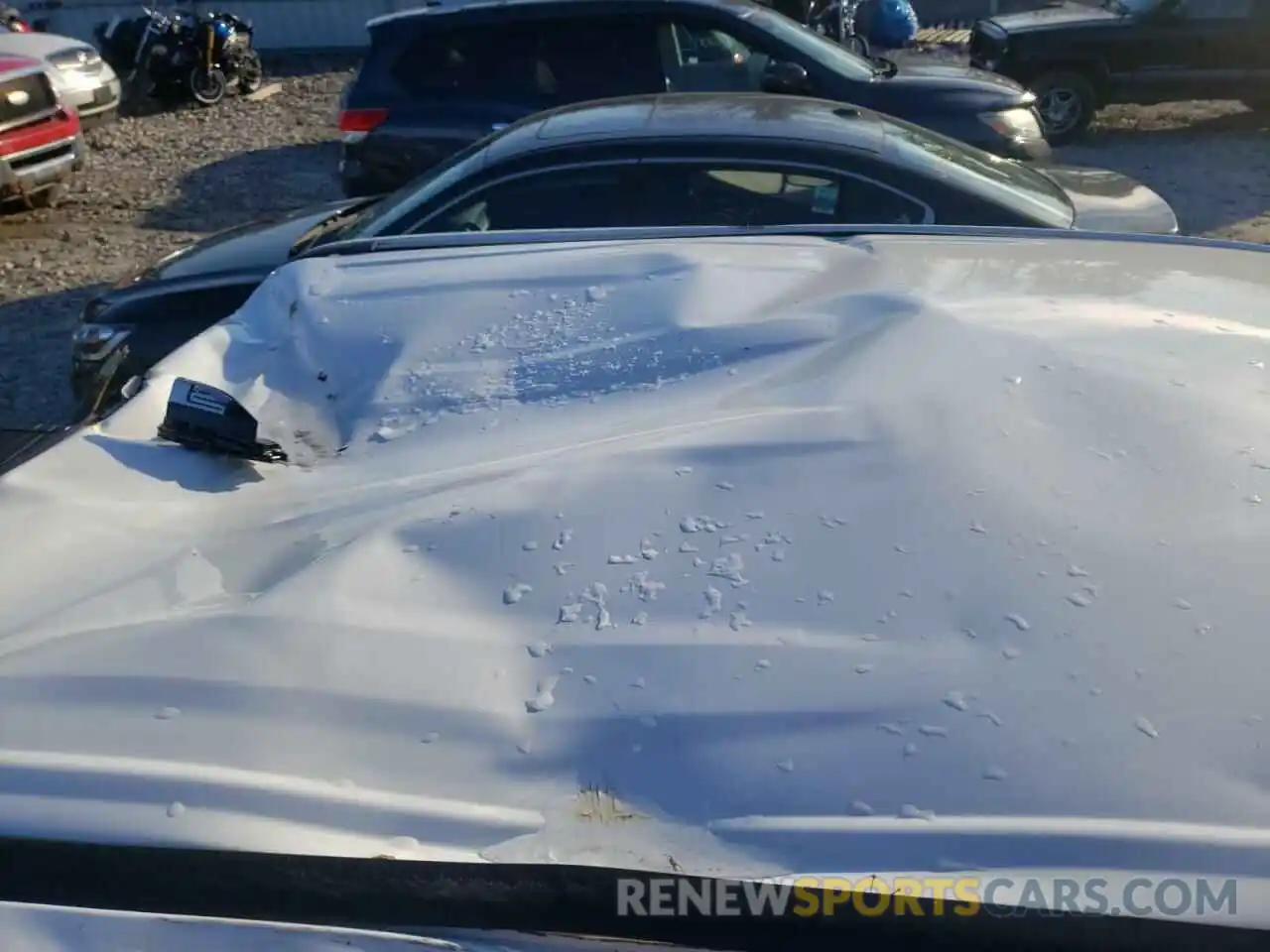 9 Photograph of a damaged car 3TMCZ5AN9LM323216 TOYOTA TACOMA 2020