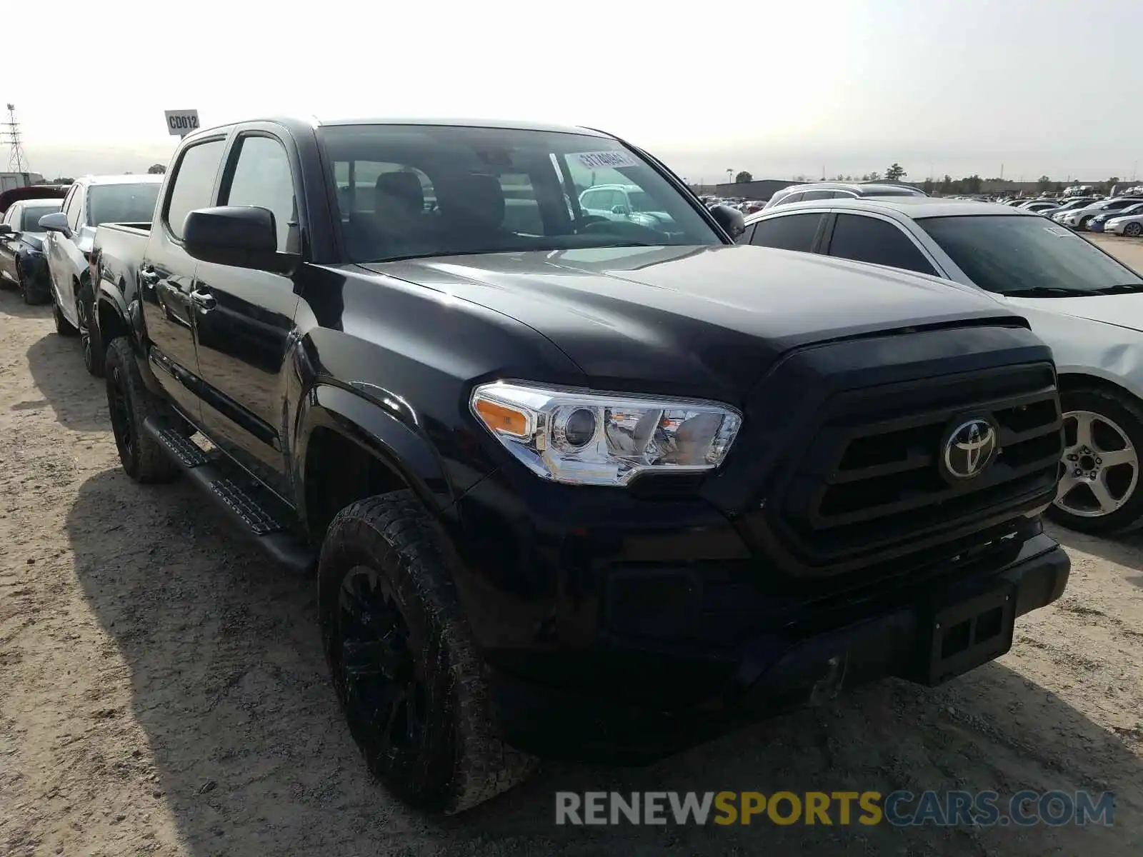 1 Photograph of a damaged car 3TMCZ5AN9LM325645 TOYOTA TACOMA 2020