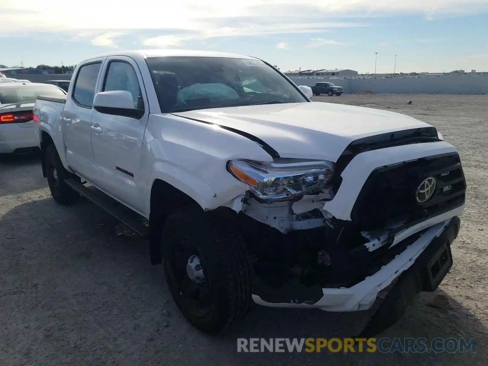 1 Photograph of a damaged car 3TMCZ5AN9LM325953 TOYOTA TACOMA 2020