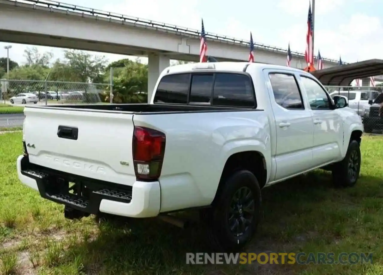 4 Photograph of a damaged car 3TMCZ5AN9LM326715 TOYOTA TACOMA 2020