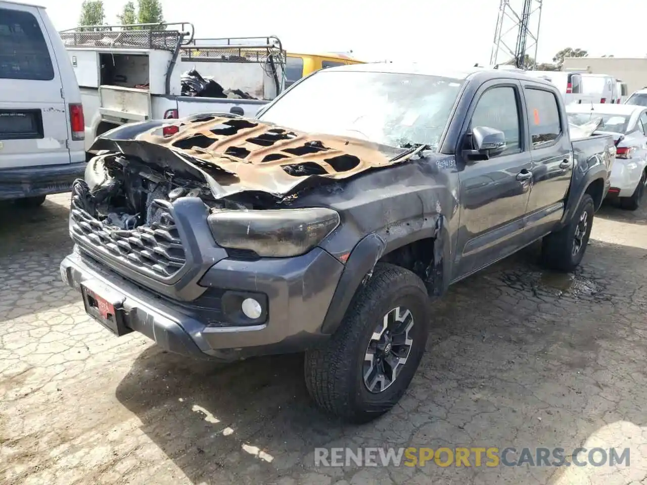 2 Photograph of a damaged car 3TMCZ5AN9LM327864 TOYOTA TACOMA 2020