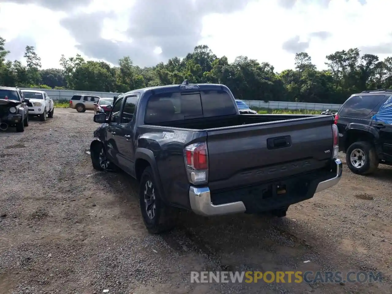 3 Photograph of a damaged car 3TMCZ5AN9LM338024 TOYOTA TACOMA 2020